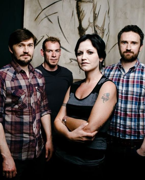 Dolores O'Riordan a skupina Cranberries